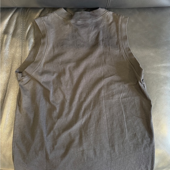 Monogram Graphic Tee “The Weirdos” - Picture 2 of 4